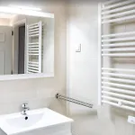 Tyler Apartmán