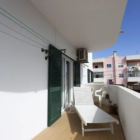 Διαμέρισμα Tyler Alvor